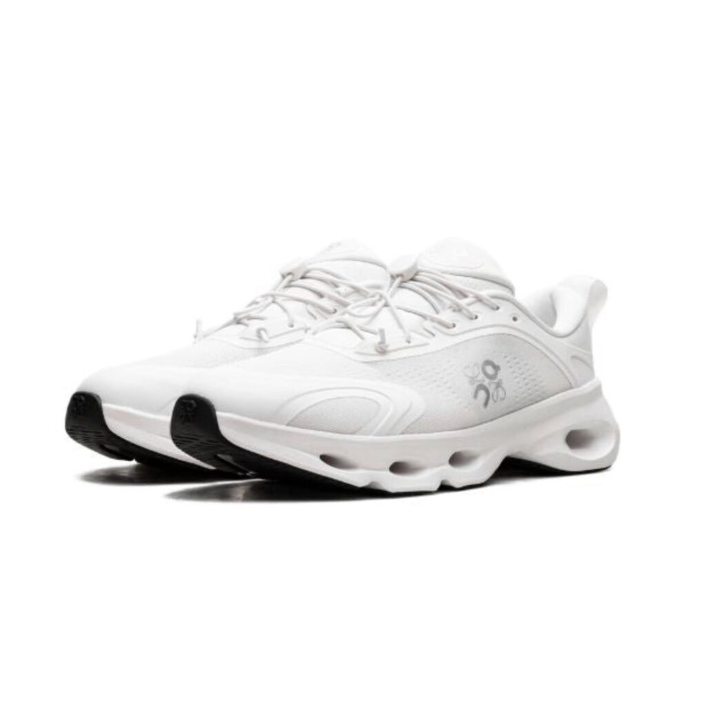 On Running Cloudsolo LOEWE 'white'