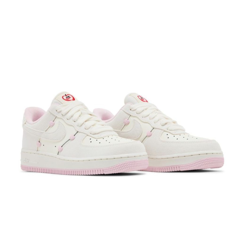 Nike Air Force 1 Low - Valentine's Day 2025