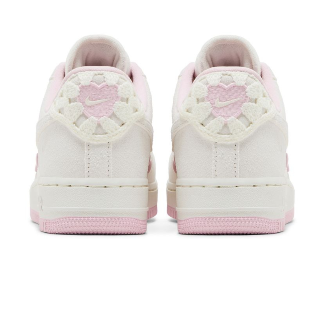 Nike Air Force 1 Low - Valentine's Day 2025