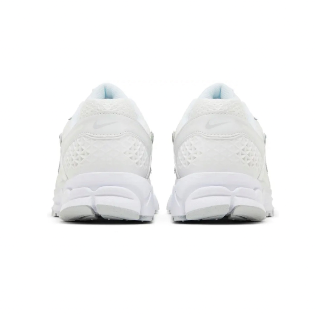 Air Zoom Vomero 5 'Chrome Toe'