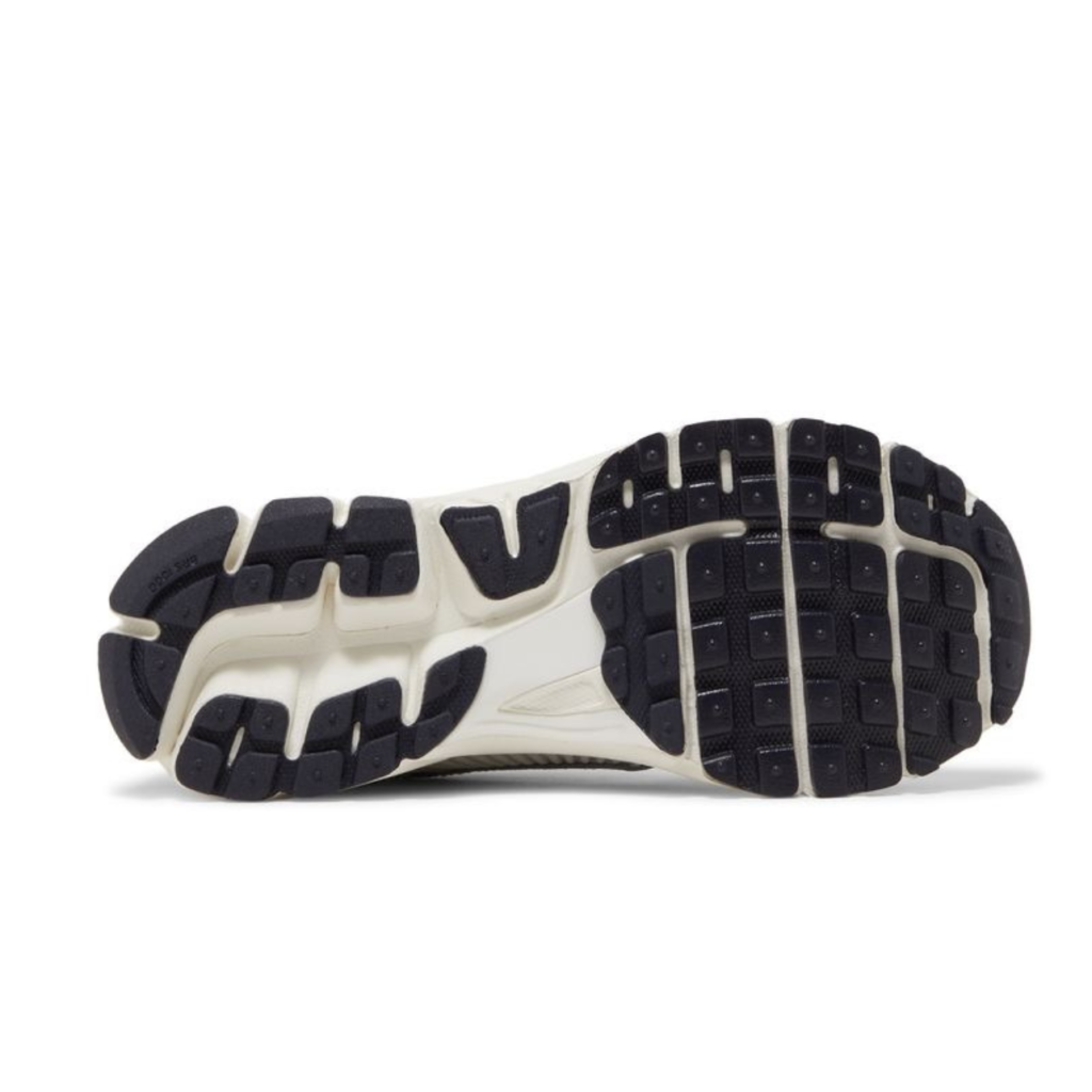 Air Zoom Vomero 5 'Photon Dust Metallic Silver'