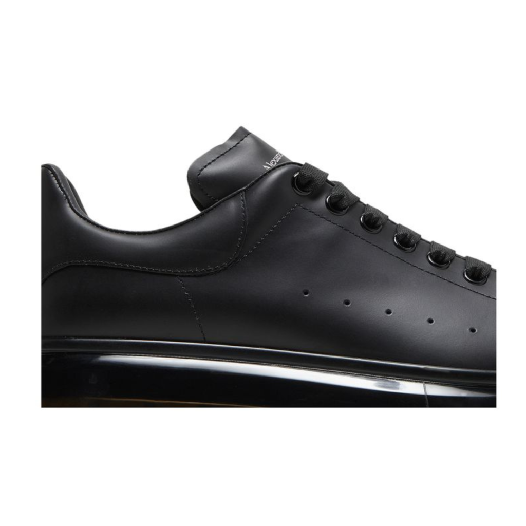 Alexander McQueen Oversized Sneaker 'Clear Sole - Black'