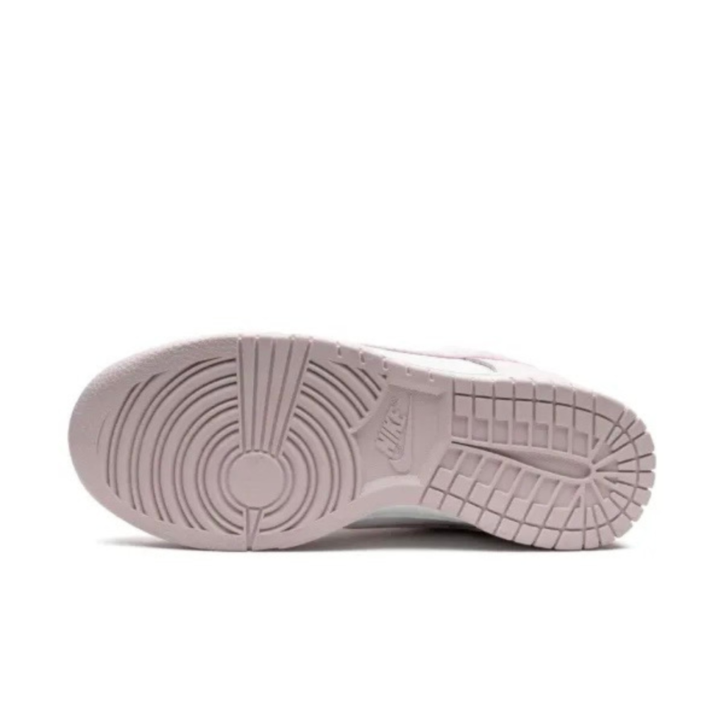 Nike Dunk Low SB Pink Paisley