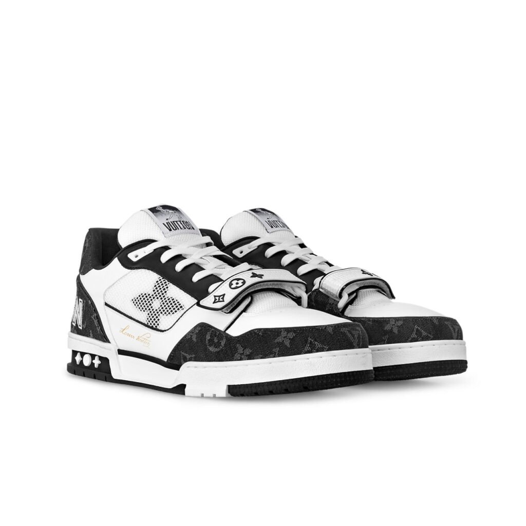 Louis Vuitton Trainer Sneaker 'Black'
