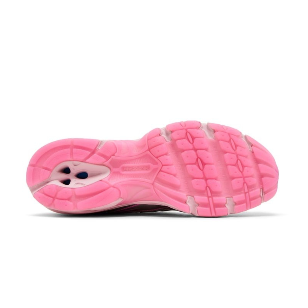 New Balance atmos pink × 740 'Pink Vacation'