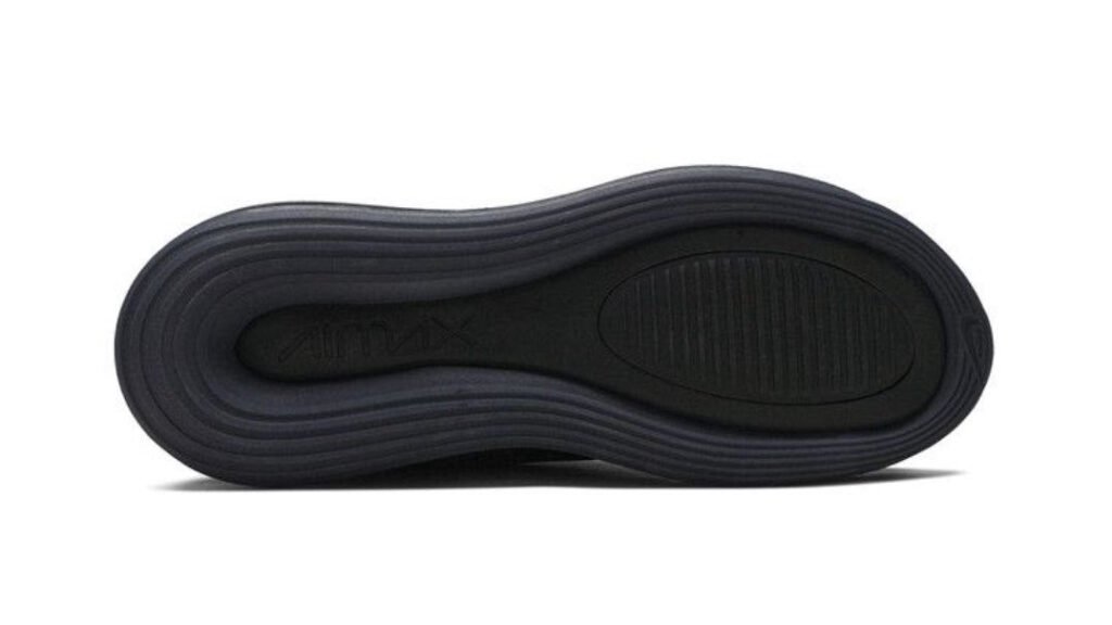 Nike Air Max 720 'Triple Black'
