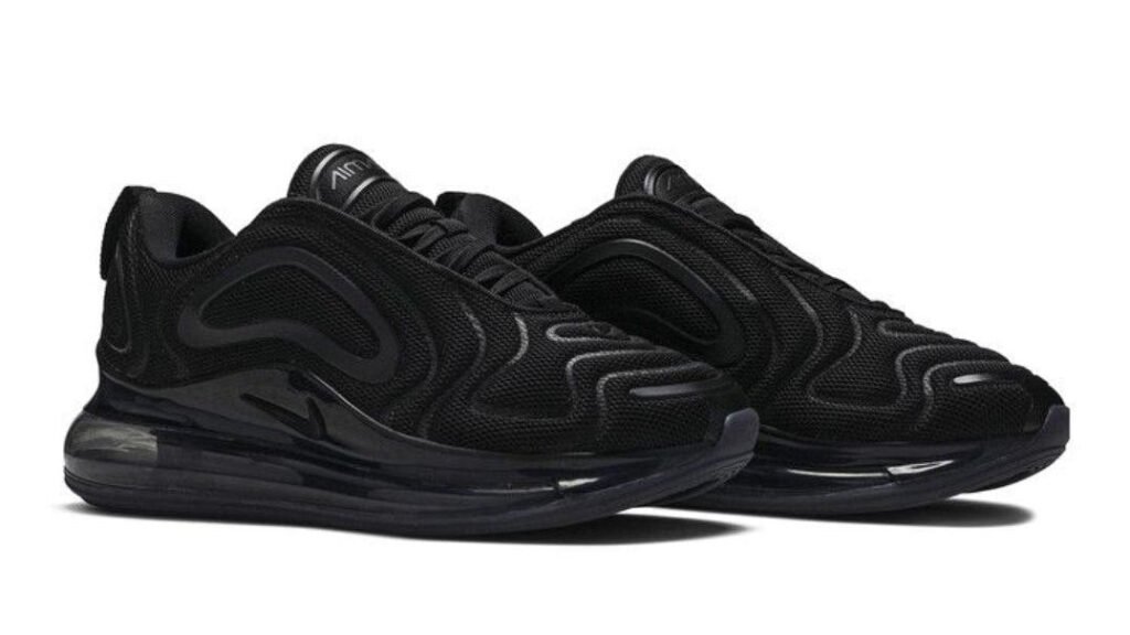 Nike Air Max 720 'Triple Black'